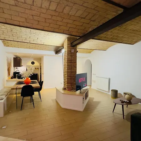 Lägenhet Aeternamoderna Loft • 10 Min Da Colosseo•