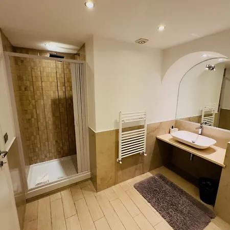 Aeternamoderna Loft • 10 Min Da Colosseo• Apartamento